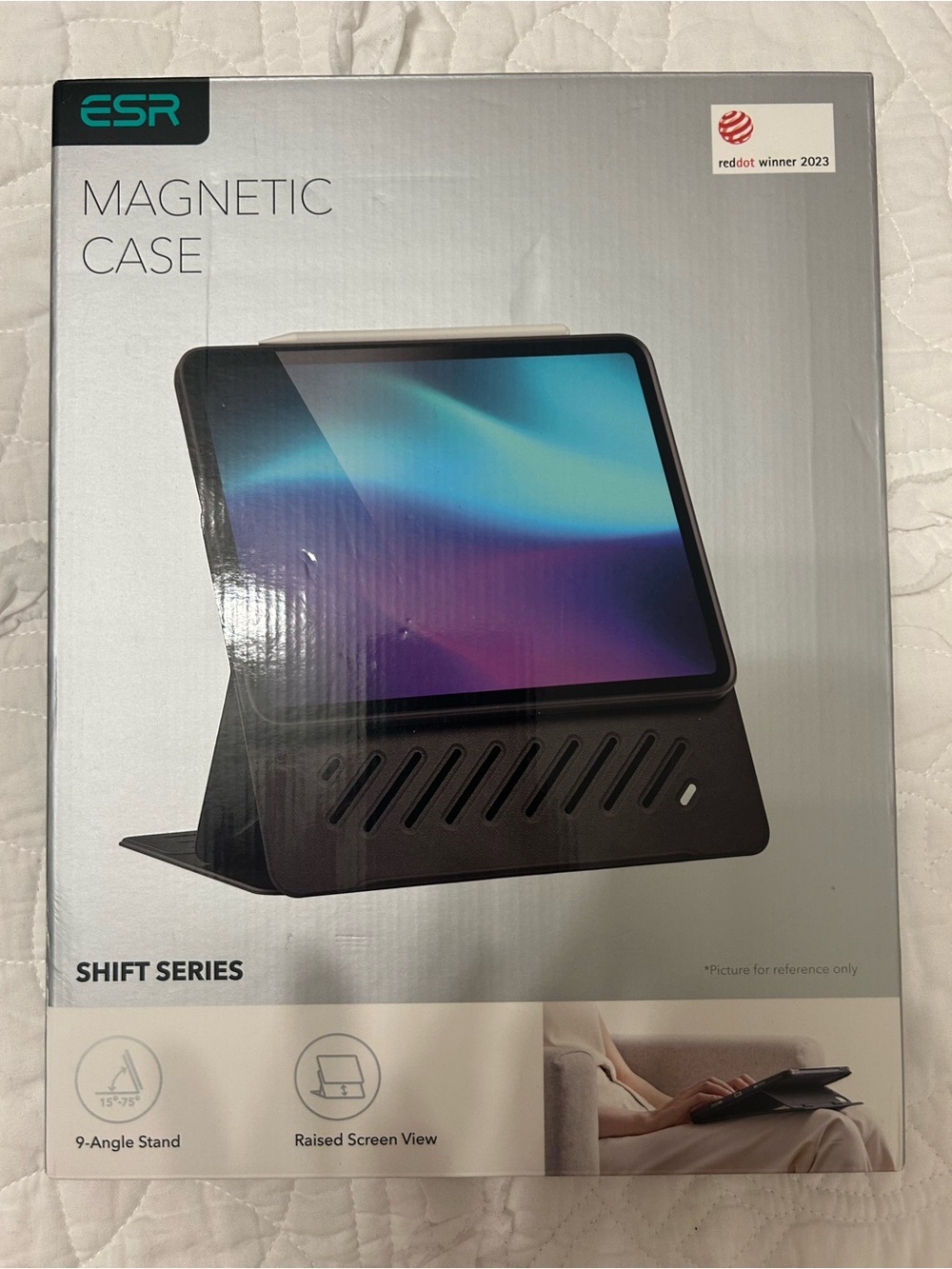 ESR Magnetic iPad Case - Black